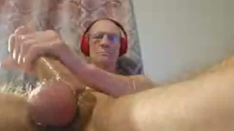 Zeus online show from 06-22-26, 08:44