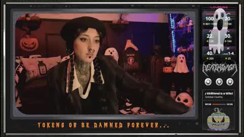 Juune online show from 10-31-25, 07:37