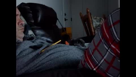 66bear online show from 10-12-25, 10:20