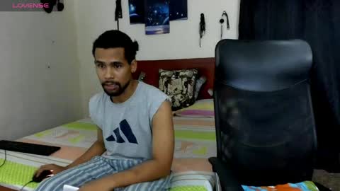 69blackwhite online show from 04-13-26, 03:23