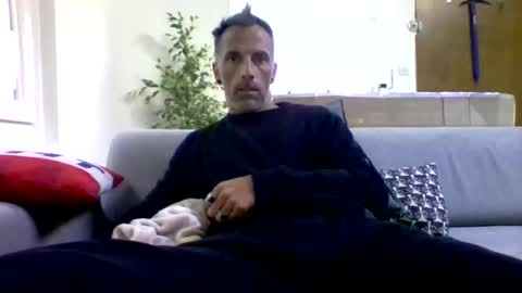 Num online show from 10-18-25, 08:37