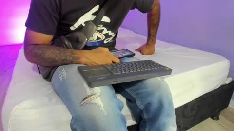 Celeste online show from 02-02-25, 04:00