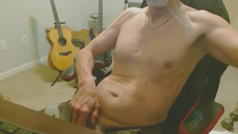 6stringer62 online show from 02-28-25, 09:04