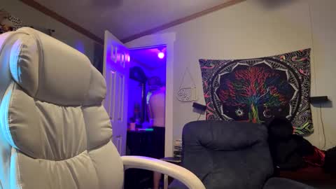 lemonade online show from 02-25-25, 03:31