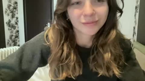 75sowet018 online show from 10-19-25, 07:31