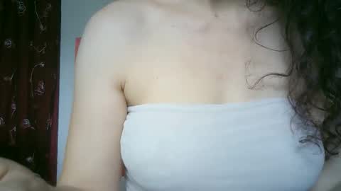 Lilu online show from 04-23-26, 09:52