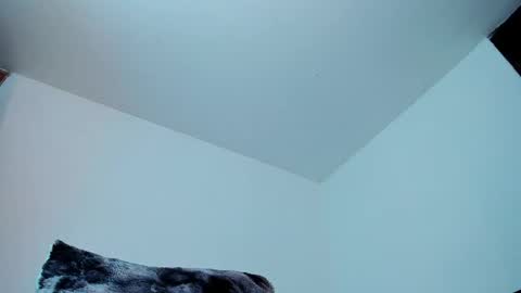    online show from 06-03-26, 08:03