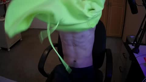 Snapshot of 7finga chatting on 12-07-24, 02:13 7finga online show from 12-07-24, 02:13