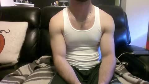 Snapshot of 7fold121 chatting on 03-11-26, 09:32 7fold121 online show from 03-11-26, 09:32