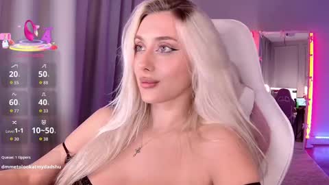 Snapshot of 7loren_wood7 chatting on 05-31-26, 02:35 Loren Wood online show from 05-31-26, 02:35