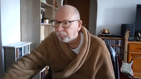  Papi  online show from 02-09-25, 09:16