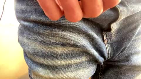 Snapshot of 7znkbob chatting on 12-24-24, 09:39 bob big head online show from 12-24-24, 09:39