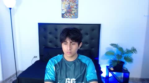 zyan online show from 12-02-25, 01:39