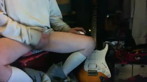 805riccinus online show from 11-30-25, 07:56