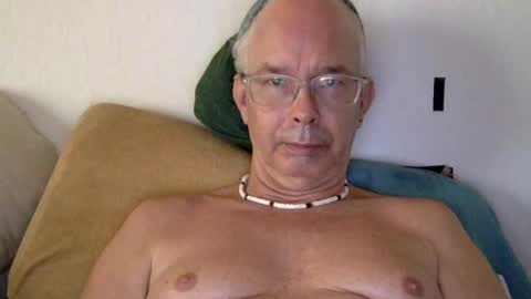 808dred online show from 07-11-26, 04:15