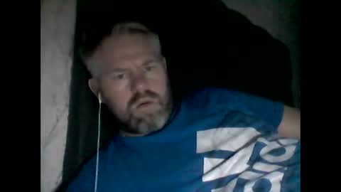 81jonnyx online show from 01-17-25, 04:15