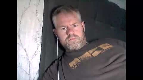 81jonnyx online show from 10-13-25, 09:42