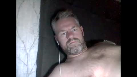 81jonnyx online show from 10-19-25, 07:20