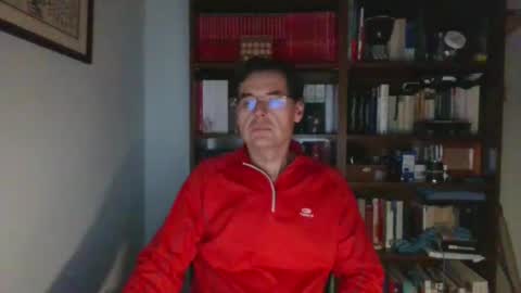 8age online show from 02-09-25, 10:54