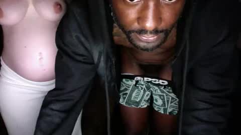 Snapshot of 8double1trouble6 chatting on 03-06-26, 02:41 NoFaceNoCase online show from 03-06-26, 02:41