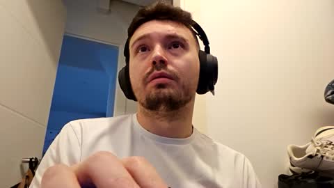 8inchdude93 online show from 10-07-25, 08:33