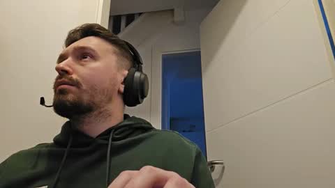 Snapshot of 8inchdude93 chatting on 01-07-26, 09:56 8inchdude93 online show from 01-07-26, 09:56