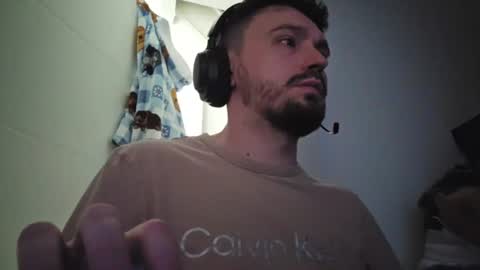 8inchdude93 online show from 06-20-26, 11:57