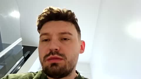 8inchdude93 online show from 07-16-26, 06:19