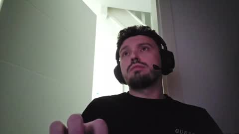 8inchdude93 online show from 07-23-26, 11:08