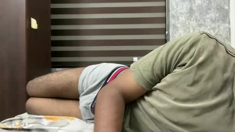 Skinny tight ass man online show from 11-10-25, 07:46