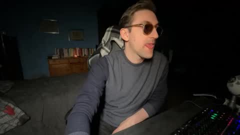 91stefisexy91 online show from 10-07-25, 09:45