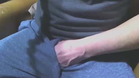 Snapshot of 98shyguy chatting on 01-10-25, 02:14 ShyGuy98 online show from 01-10-25, 02:14