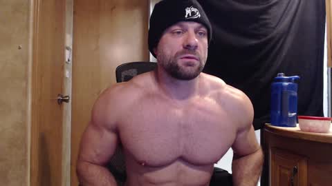 Snapshot of 9fat_inches chatting on 12-14-24, 06:20 9 fat inches online show from 12-14-24, 06:20