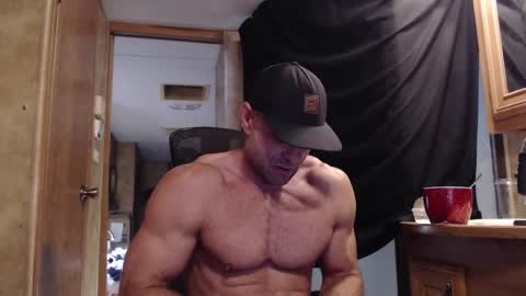 Snapshot of 9fat_inches chatting on 09-09-25, 01:10 9 fat inches online show from 09-09-25, 01:10