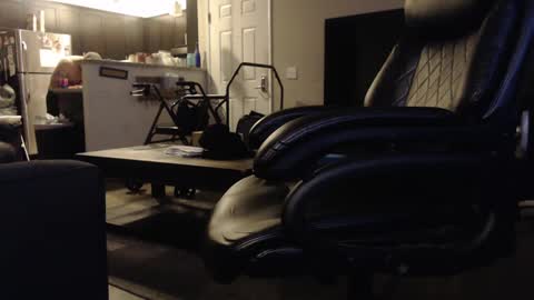 9inchcurved online show from 10-04-25, 07:50