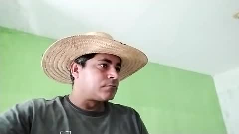 Snapshot of 9vinhocamshow chatting on 01-07-25, 11:26 9vinhocamshow online show from 01-07-25, 11:26