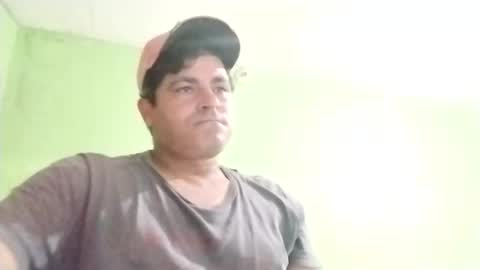 Snapshot of 9vinhocamshow chatting on 01-12-25, 12:49 9vinhocamshow online show from 01-12-25, 12:49