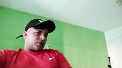 Snapshot of 9vinhocamshow chatting on 02-24-25, 07:09 9vinhocamshow online show from 02-24-25, 07:09