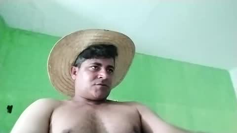Snapshot of 9vinhocamshow chatting on 03-11-25, 06:19 9vinhocamshow online show from 03-11-25, 06:19