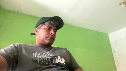 Snapshot of 9vinhocamshow chatting on 09-21-25, 11:12 9vinhocamshow online show from 09-21-25, 11:12