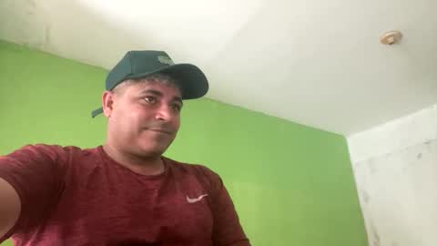 9vinhocamshow online show from 04-18-26, 11:25