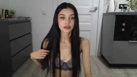 KARINA online show from 05-01-26, 01:05