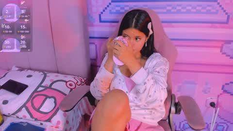 Alice  online show from 12-23-24, 02:56