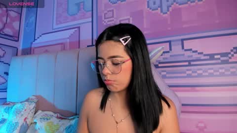 Alice  online show from 03-01-26, 03:52