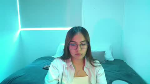 abby 3 online show from 09-23-25, 06:33