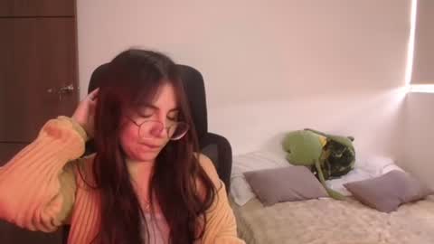 abby 3 online show from 06-24-26, 04:06