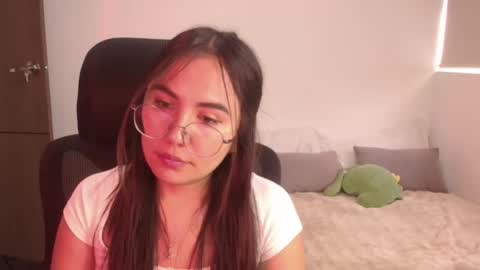 abby 3 online show from 07-15-26, 05:07