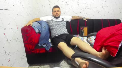     ----       online show from 02-01-25, 09:19