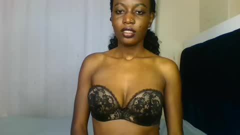 Snapshot of _africana4 chatting on 05-19-26, 04:35 africana4 online show from 05-19-26, 04:35