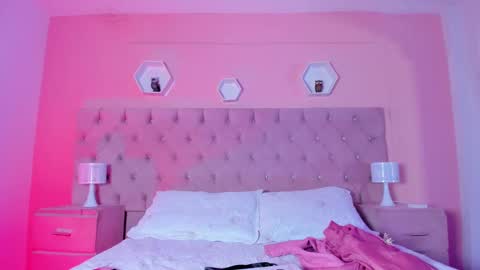 Agatha online show from 12-30-24, 08:04